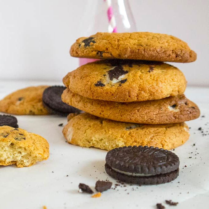 Cookies and Cream Cake Mix Cookies