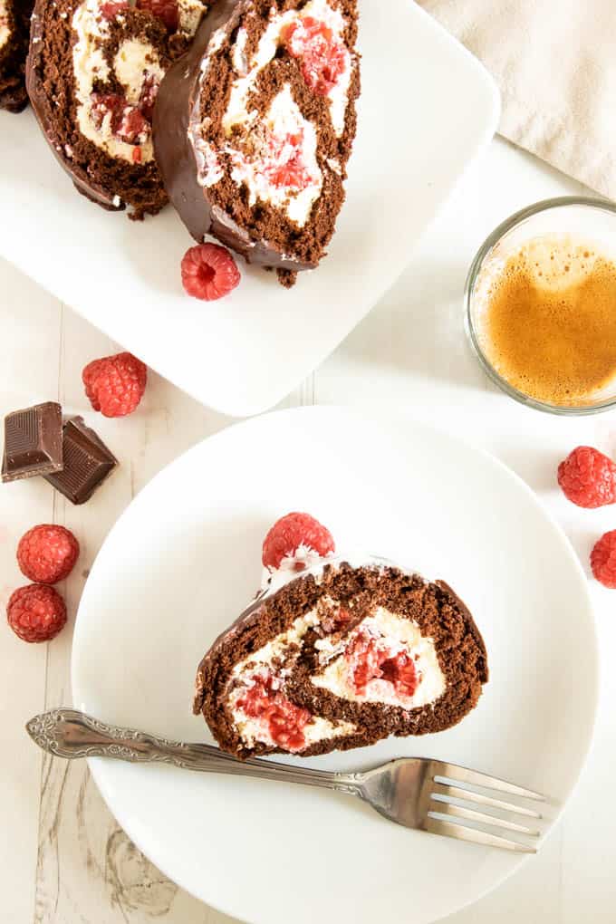 Raspberry Chocolate Roll - Crumbs and Corkscrews