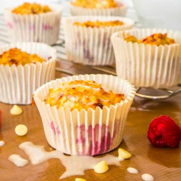 Raspberry Baked Oats Muffins