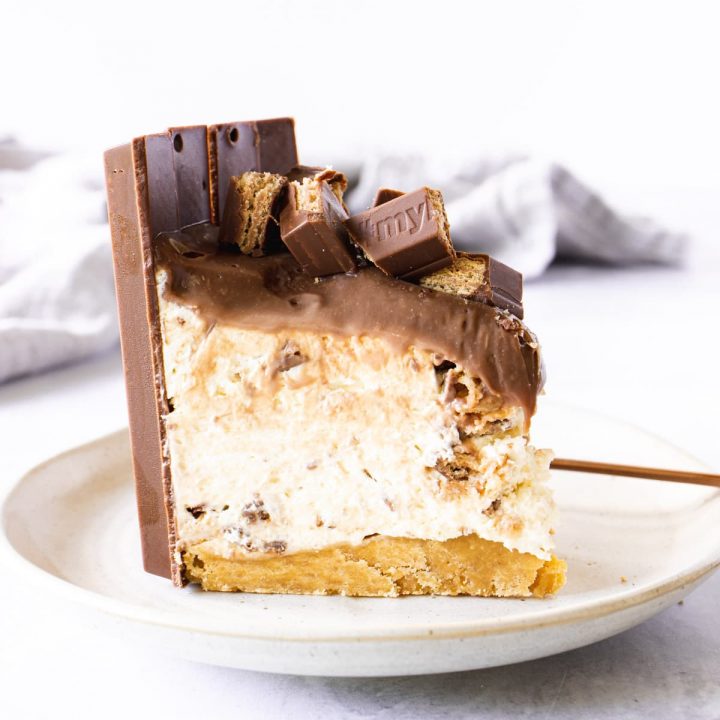 No Bake Kit Kat Cheesecake Crumbs and Corkscrews