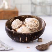 Kit Kat Ice Cream - Featured