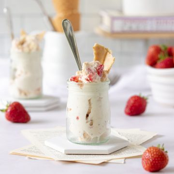 Strawberry Cheesecake Ice Cream - Featured