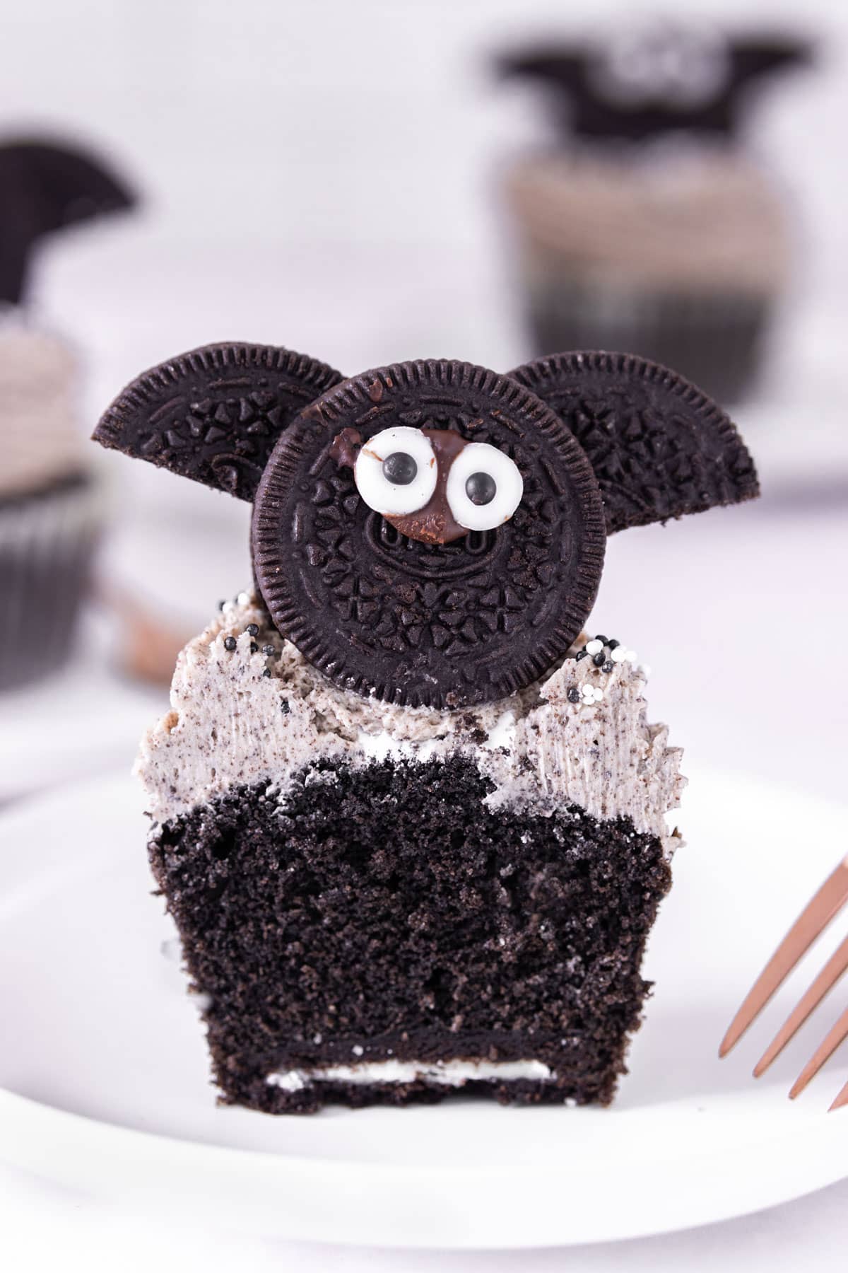 Halloween Oreo Bat Cupcakes