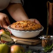 Cinnamon Apple Pie - Featured Image